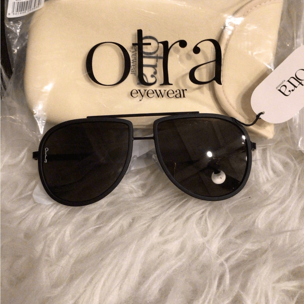 NEW! OTRA aviator black matte Stylish Black Sunglasses - Picture 3 of 6